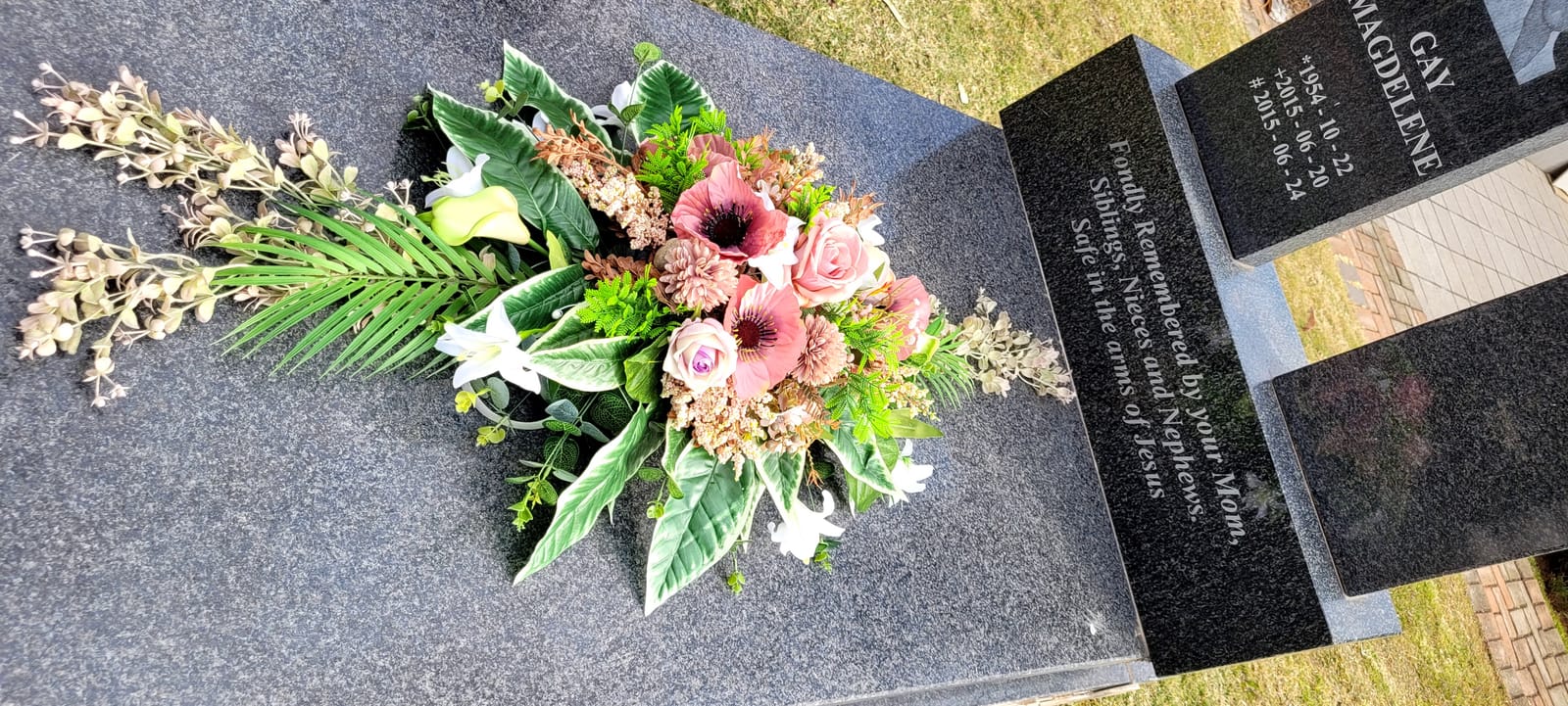 Bereavement Designs photo 21
